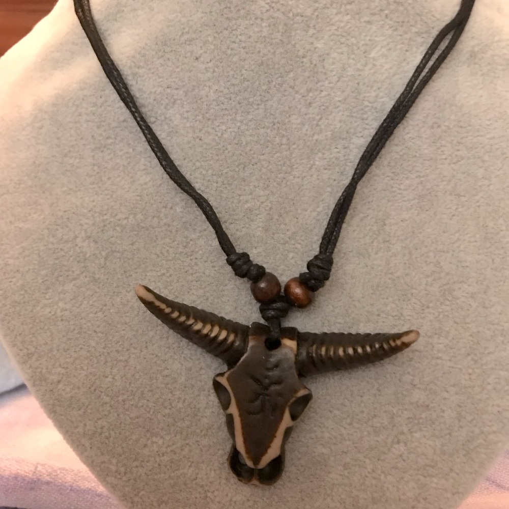 FASHION NECKLACE